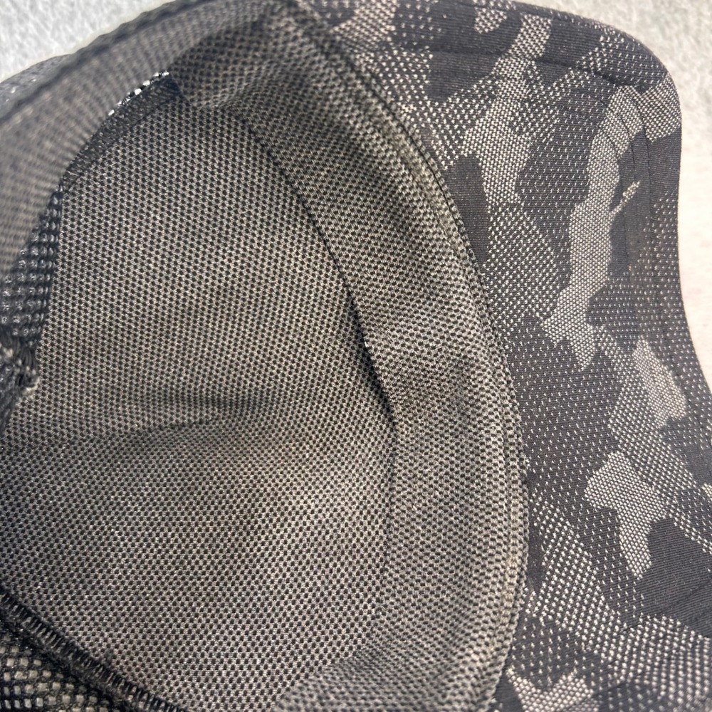 Lululemon Camo Print Unisex Black Trucker Hat Mesh Snapback OS - Picture 8 of 12